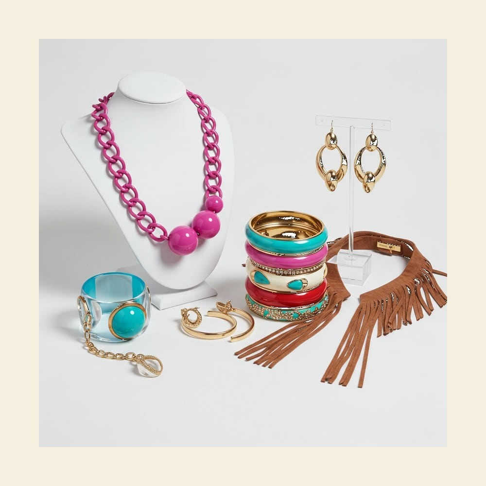Branded Jewellery antiques we buy