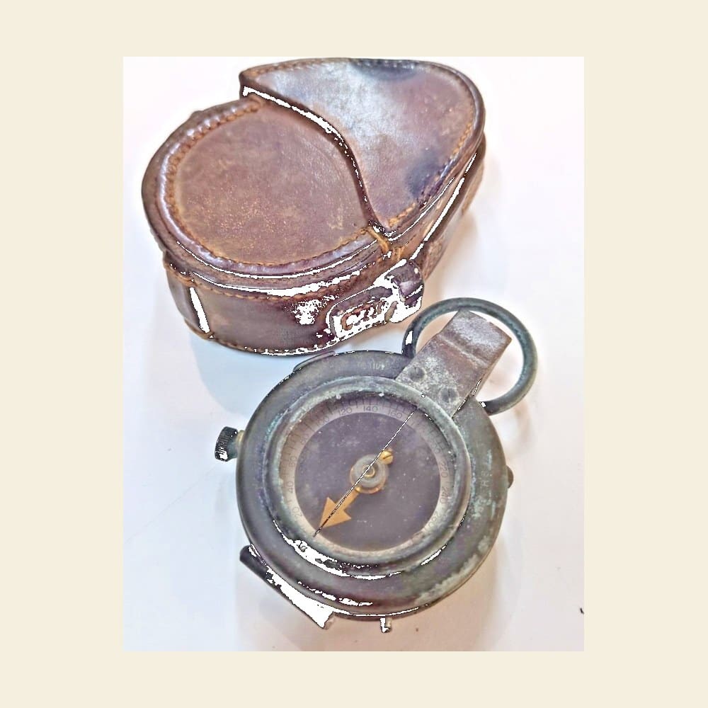 Militaria & Badges antiques we buy
